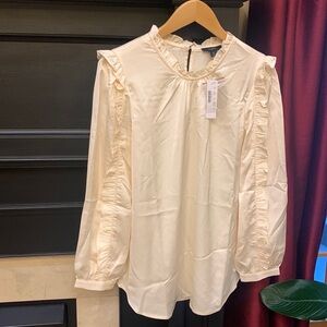 J CREW ivory cream ruffled blouse sz m